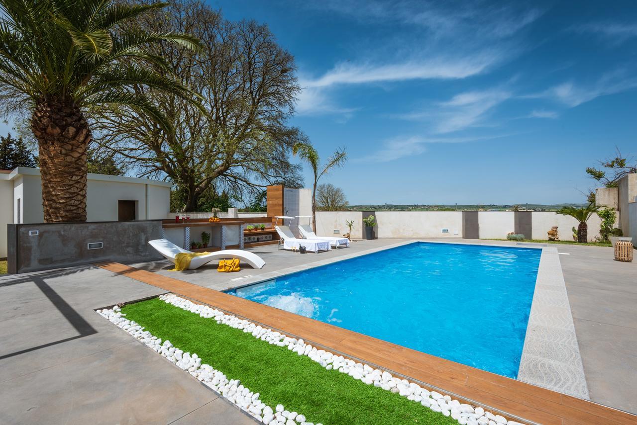 Aurienzia Hotel Ragusa Bagian luar foto