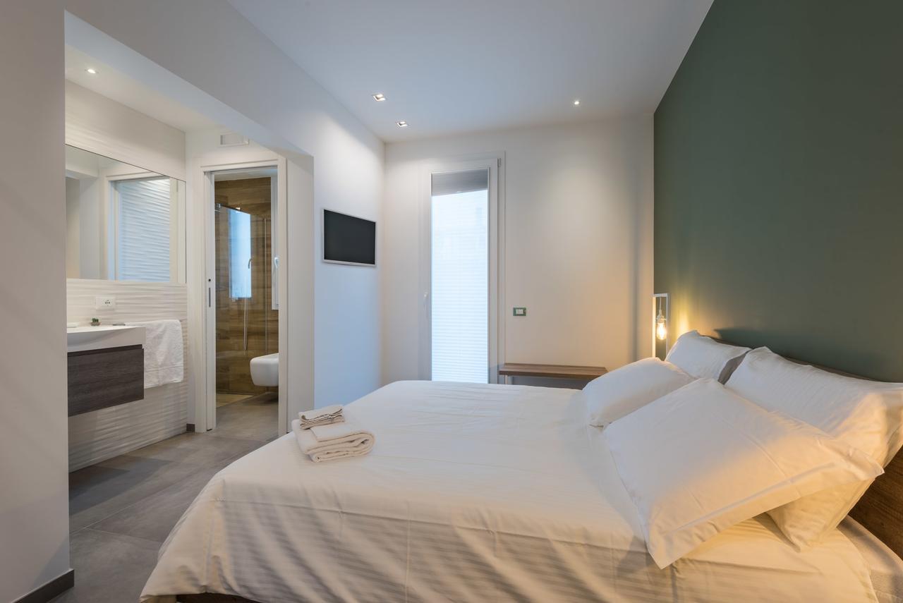 Aurienzia Hotel Ragusa Bagian luar foto